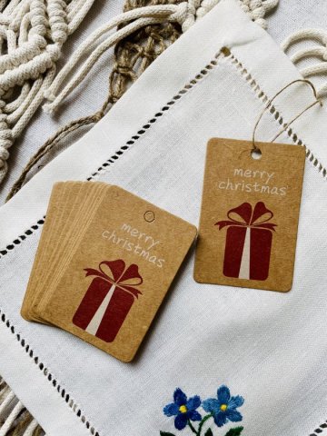 Weihnachtsanhänger aus Kraftpapier Motiv Geschenkpaket 50 Stück